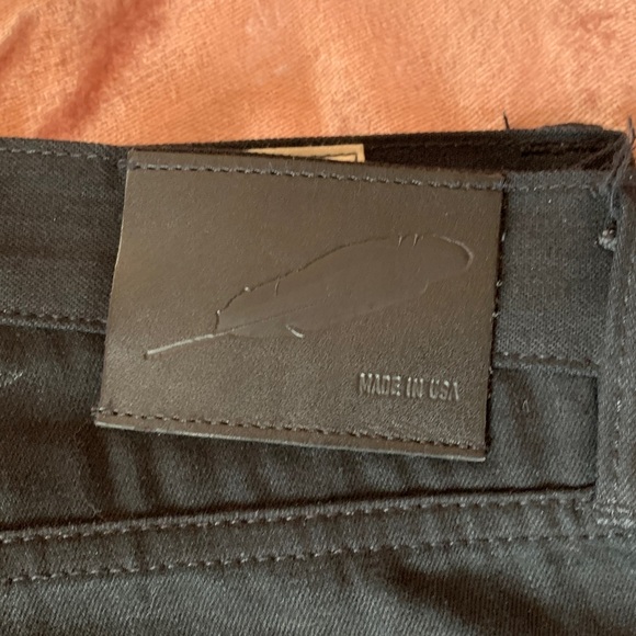 Rogue Territory lightweight black selvedge denim - Picture 4 of 7